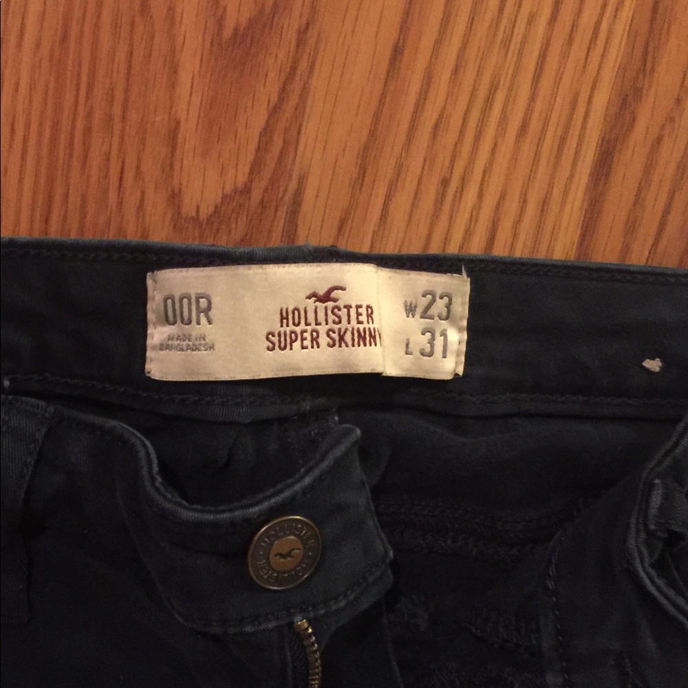 Hollister pants